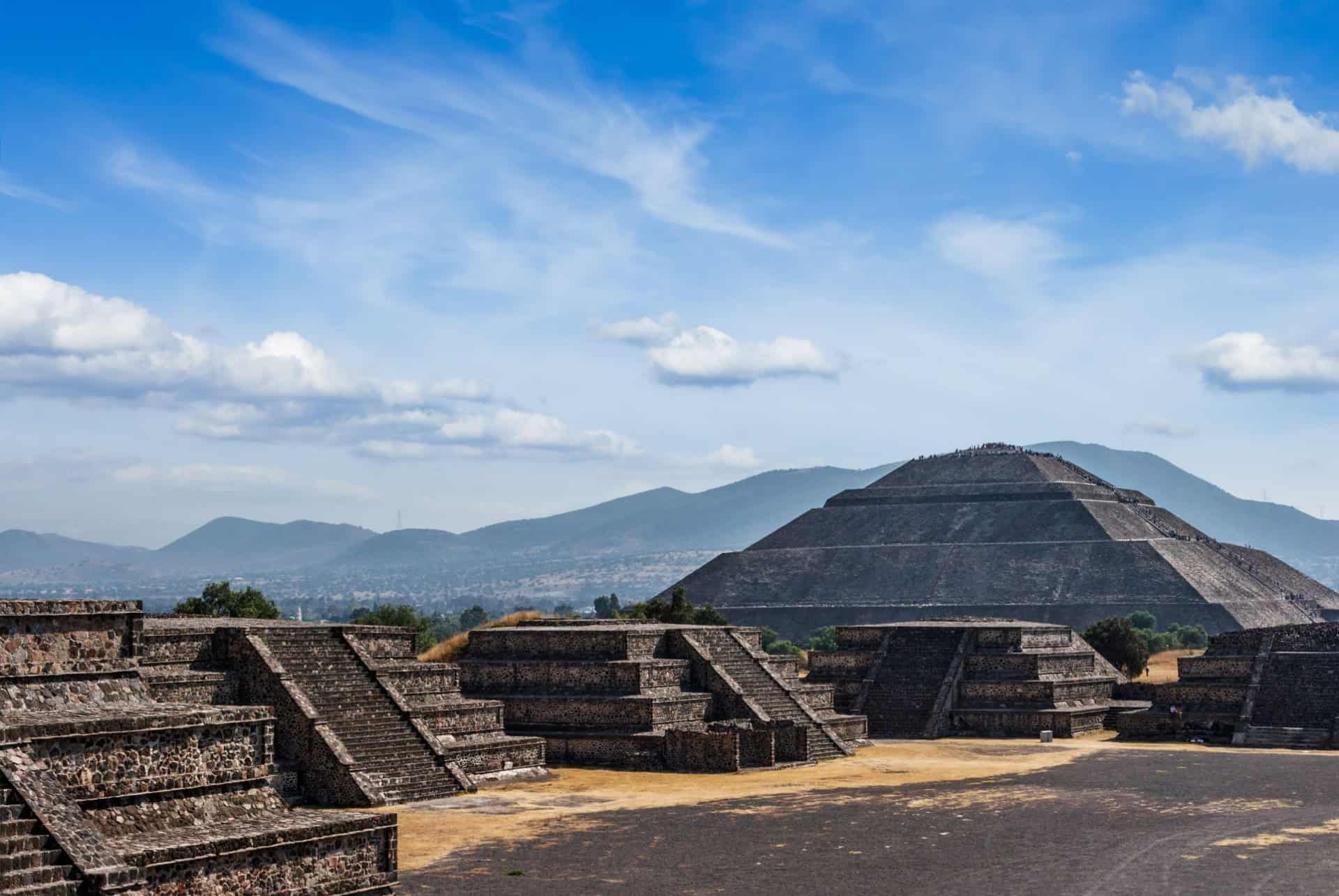 pyramide du soleil teotihuacan pyramide du soleil teotihuacan